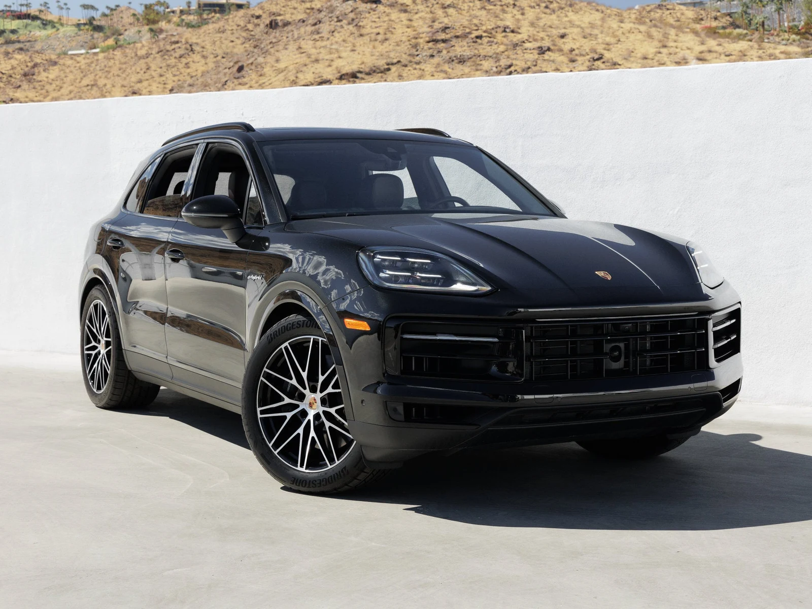 2026 Porsche Cayenne E-Hybrid for sale, exterior, Chromite Black Metallic