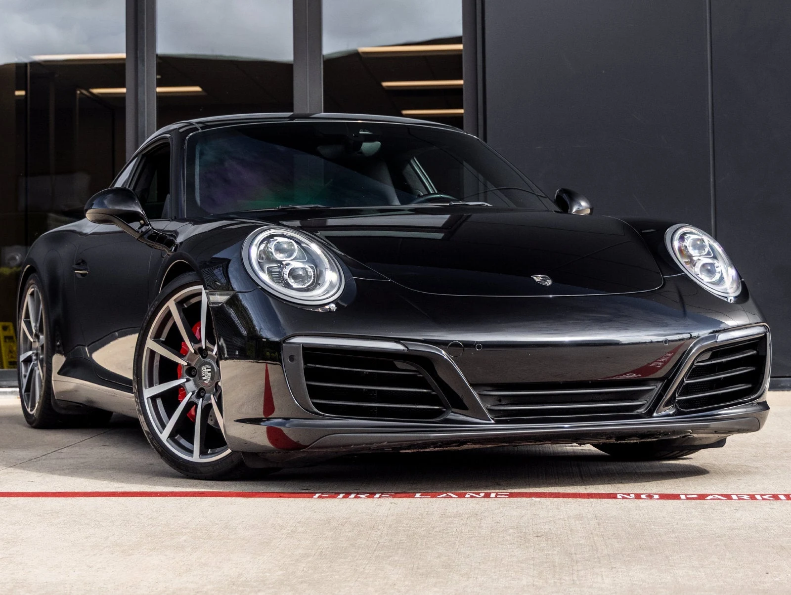 2017 Porsche 911 Carrera S for sale, exterior, Jet Black Metallic