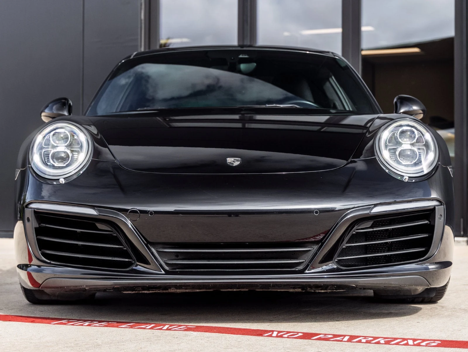 2017 Porsche 911 Carrera S for sale, exterior, Jet Black Metallic