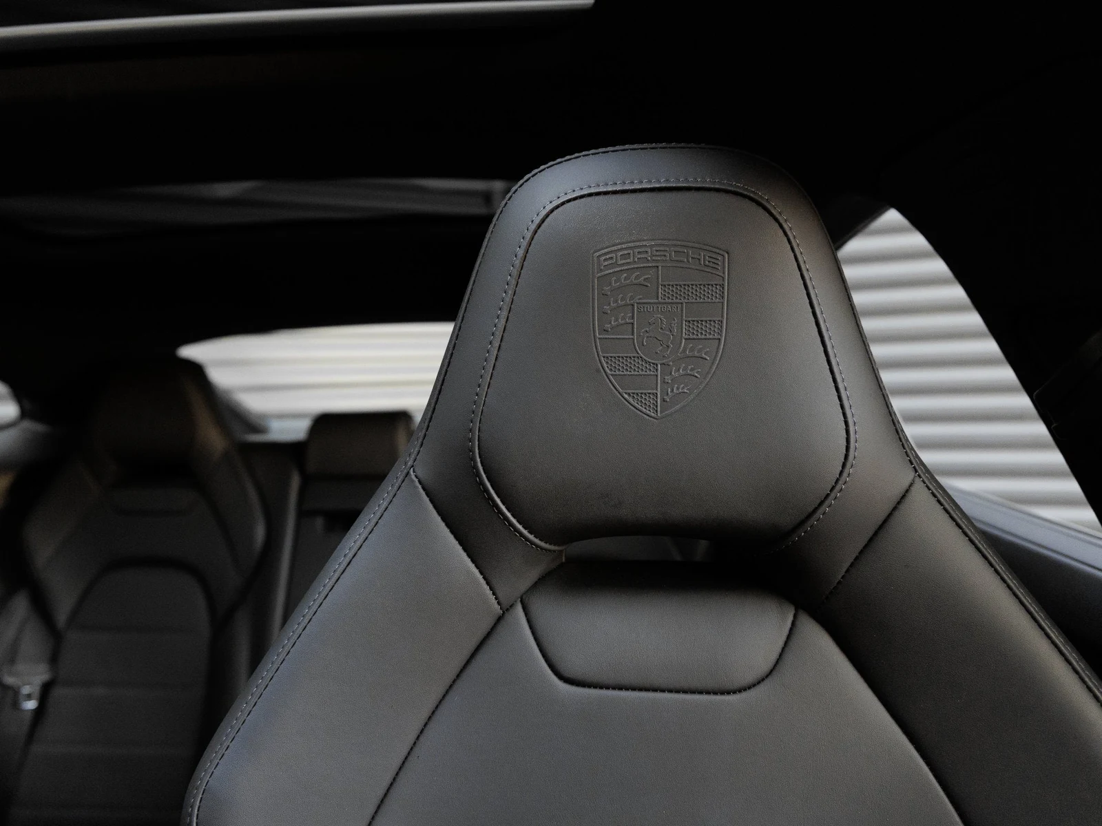 2025 Porsche Panamera interior, seats, Black leather