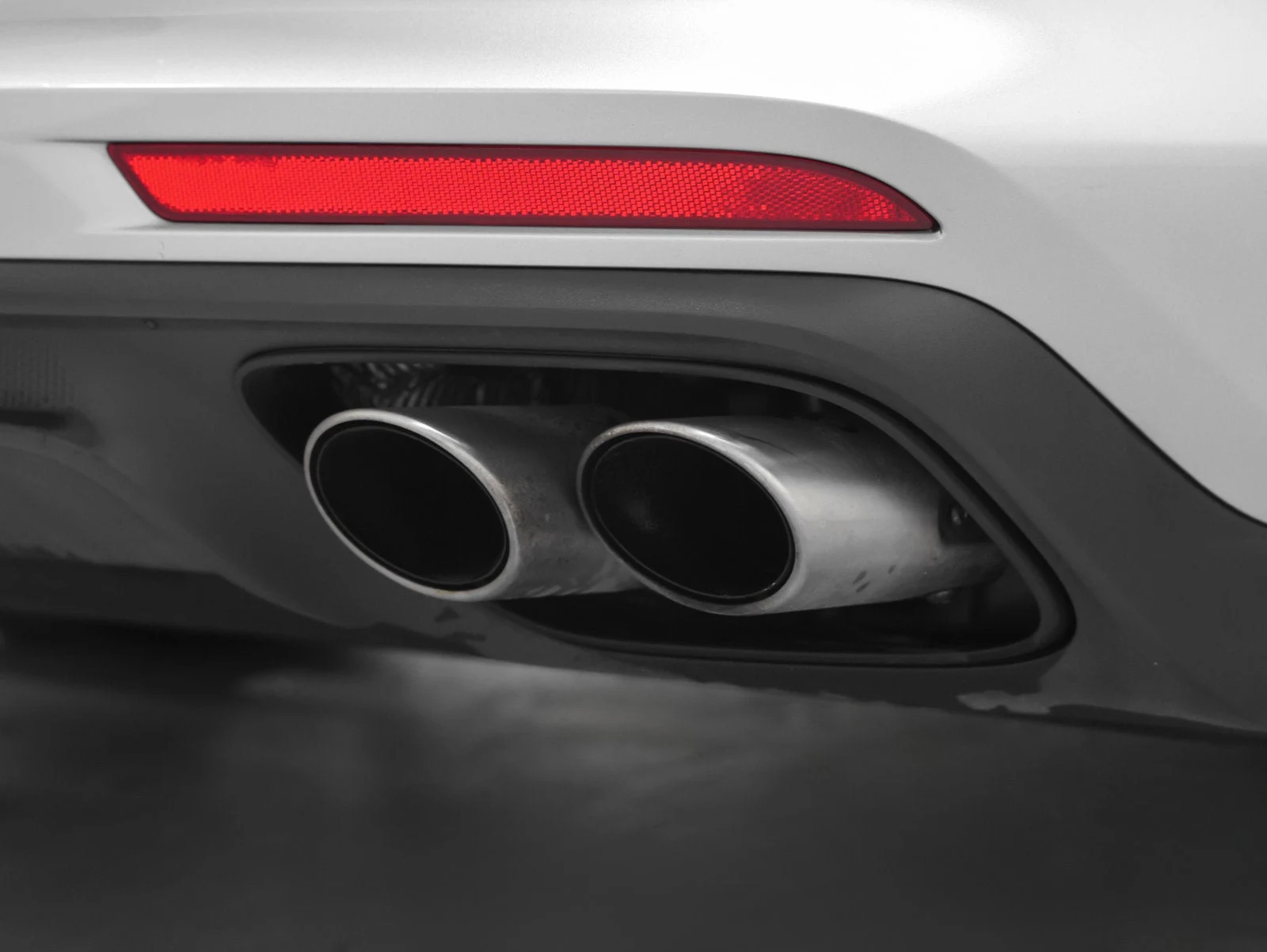 2023 Porsche Panamera 4S for sale, exterior, GT Silver Metallic
