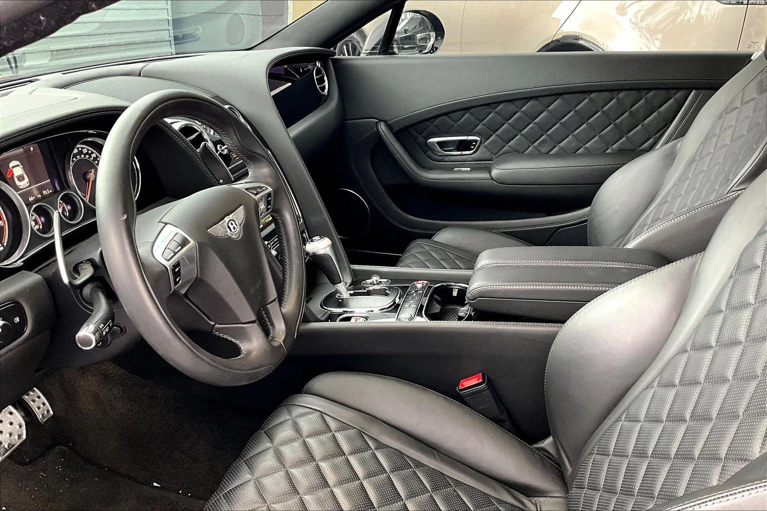 2016 Bentley Continental GT V8 interior, Black leather
