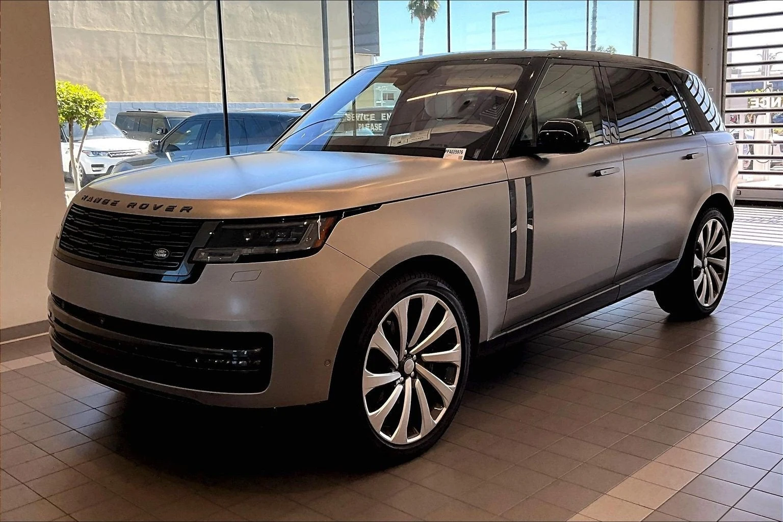 2023 Land Rover Range Rover Autobiography LWB 7 Passenger, exterior view