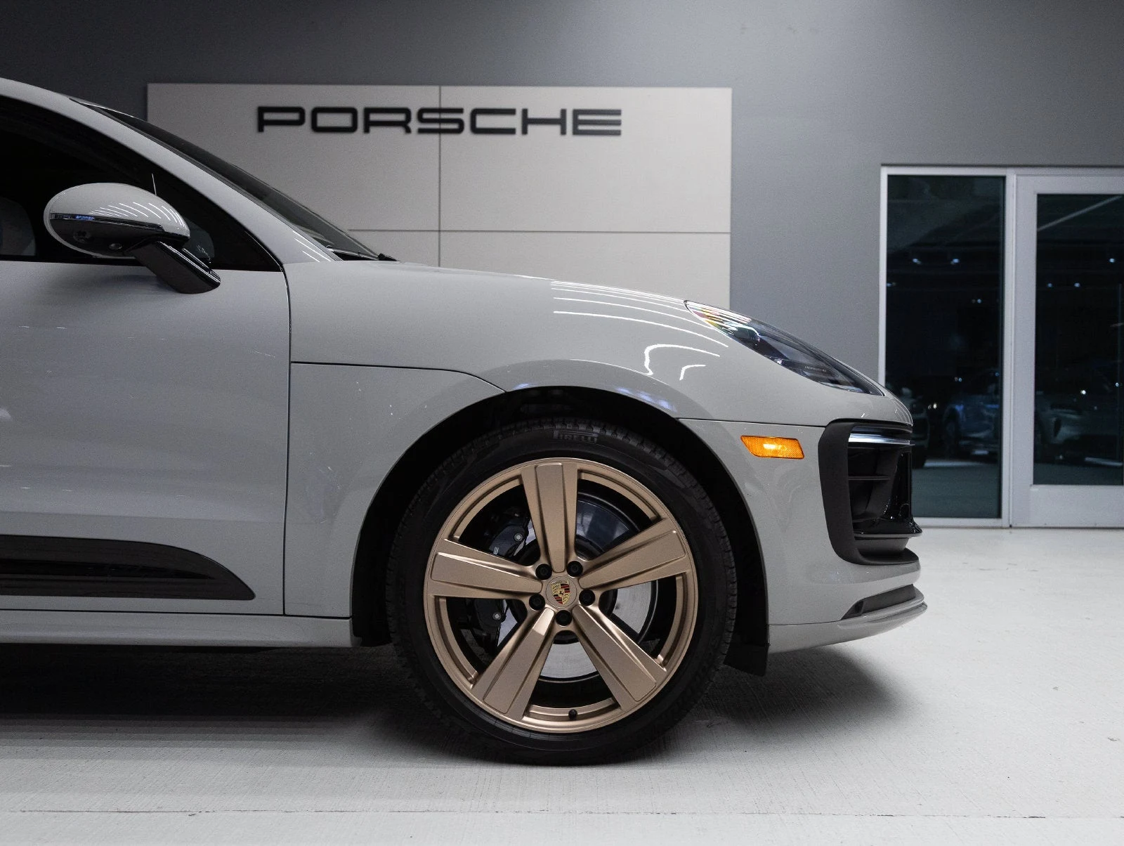 2024 Porsche Macan GTS for sale, exterior, Chalk
