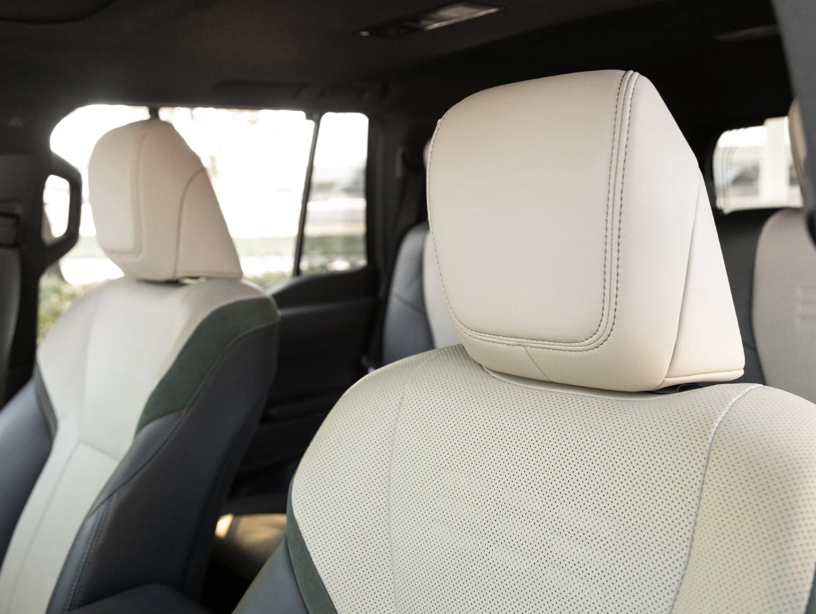 2024 Lexus GX 550 interior, seats, Chateau / Olive NuLuxe