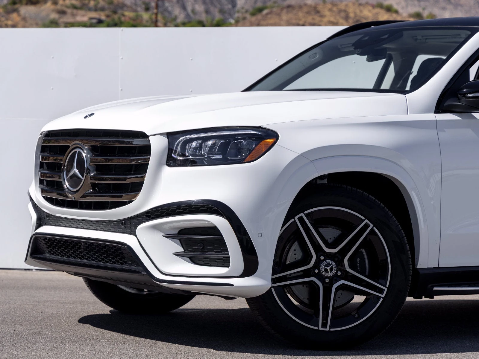 2026 Mercedes-Benz GLS 450 4MATIC for sale, exterior, Polar White