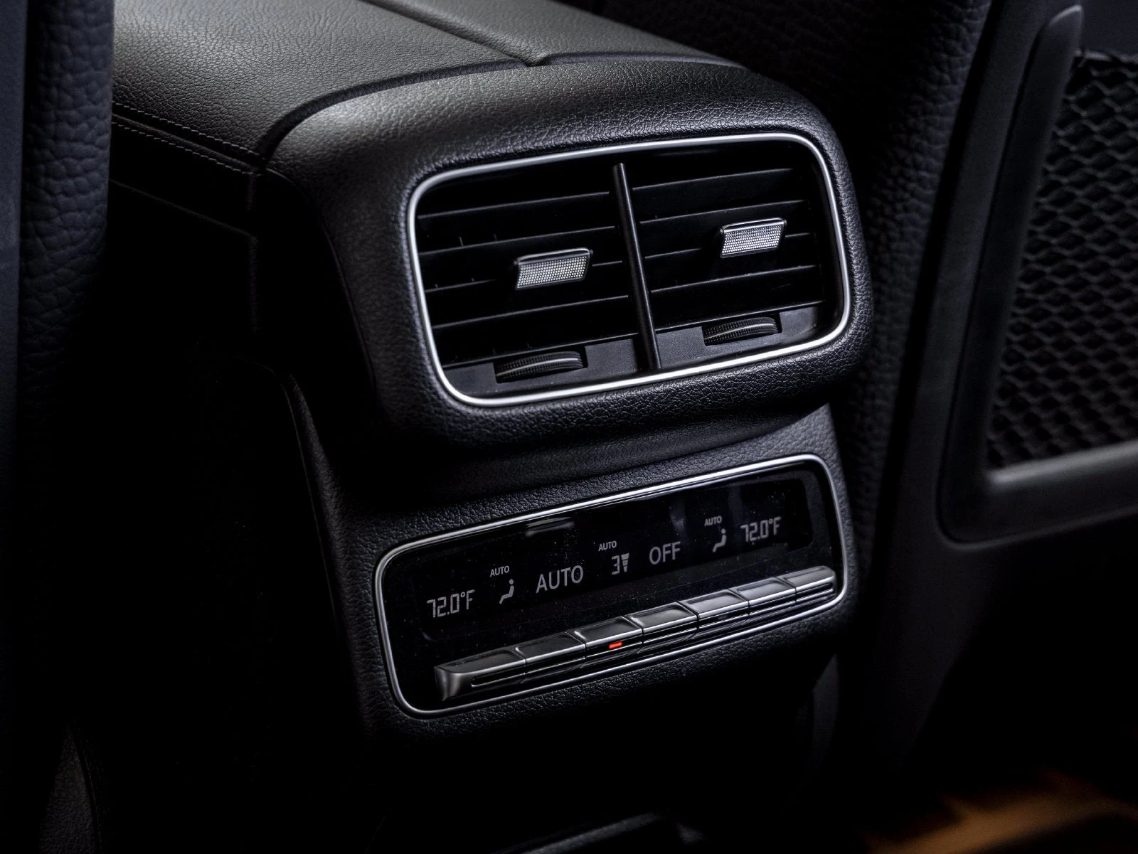 2026 Mercedes-Benz GLS 450 4MATIC interior, Black leather
