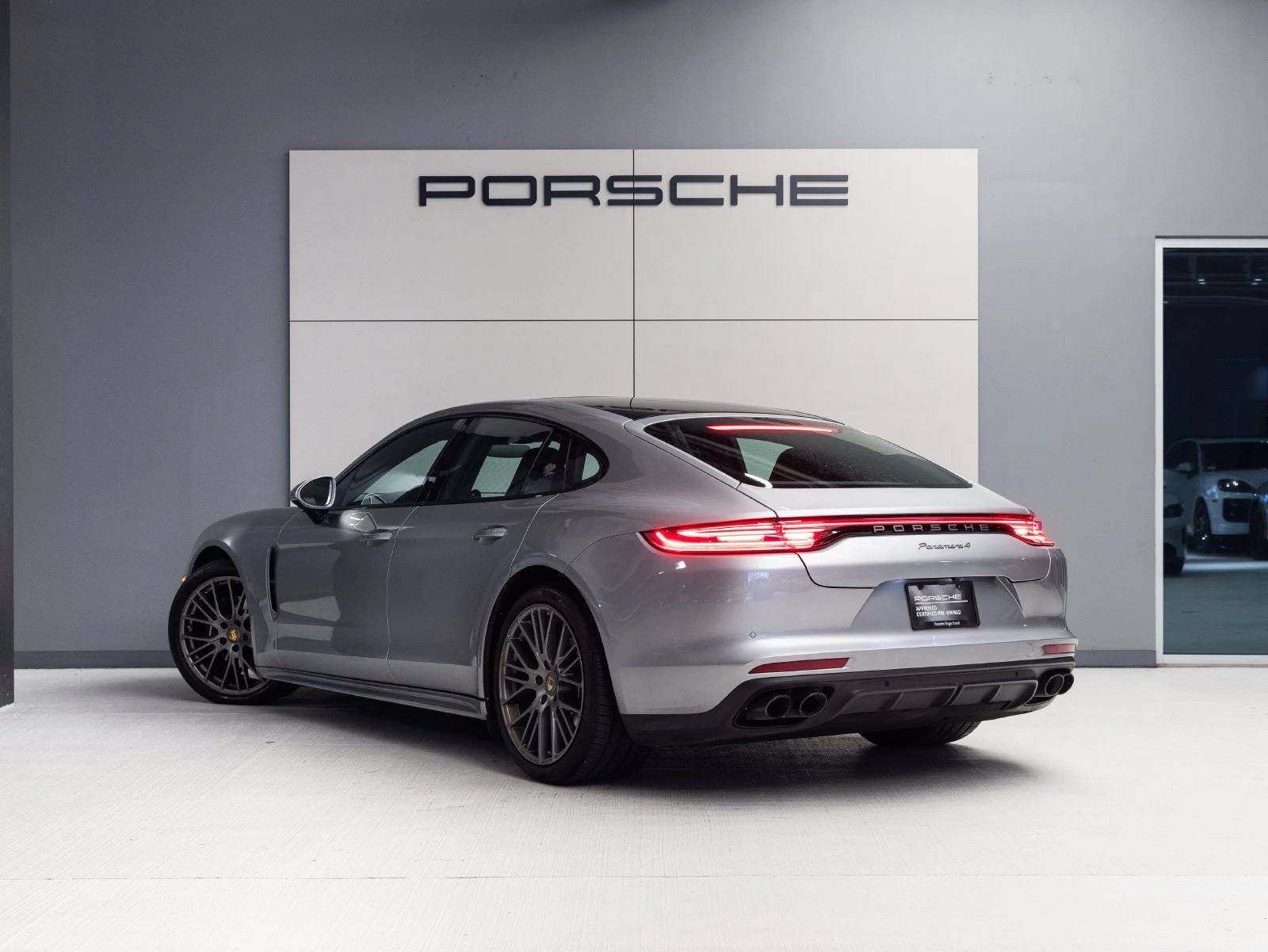 2023 Porsche Panamera 4 Platinum Edition for sale, exterior, GT Silver Metallic