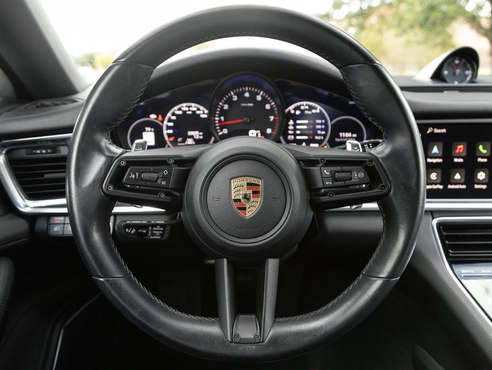 2023 Porsche Panamera 4 Platinum Edition interior, Black standard interior