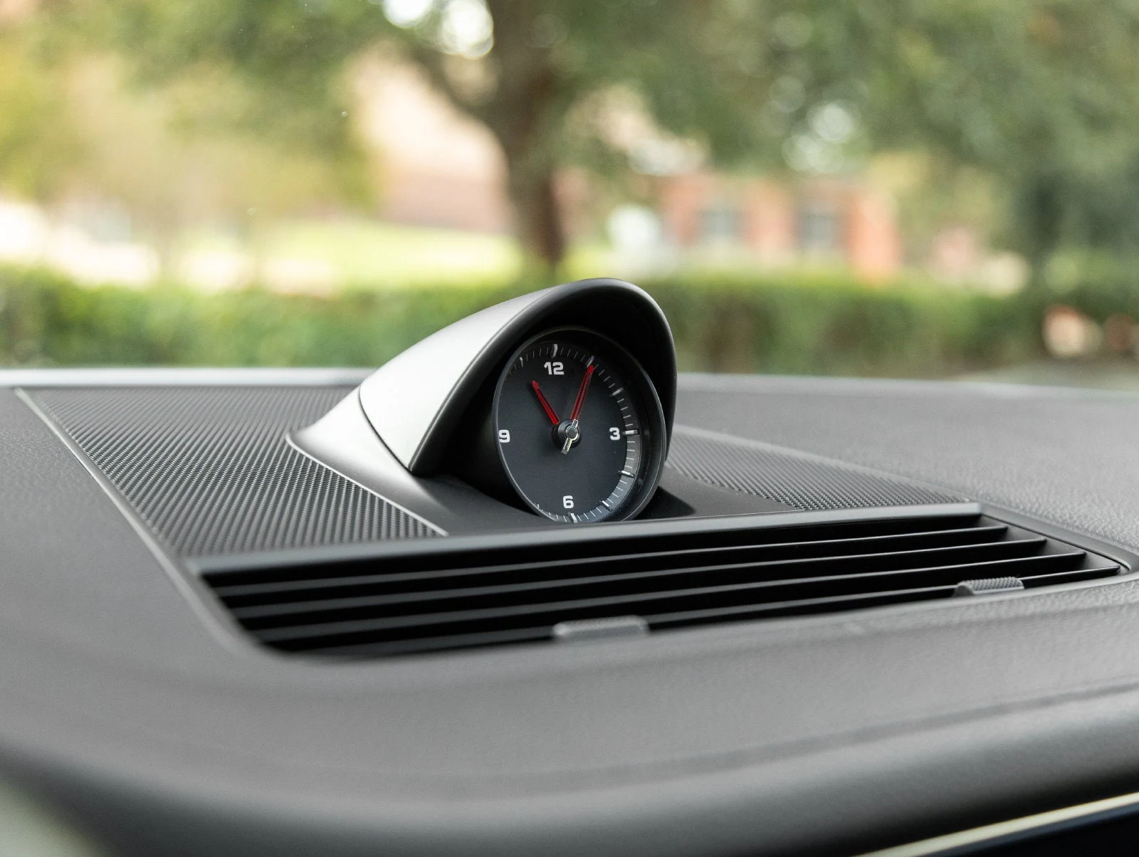 2023 Porsche Panamera 4 Platinum Edition interior, Black standard interior