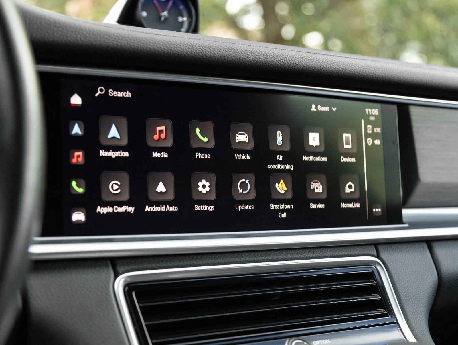 2023 Porsche Panamera 4 Platinum Edition interior, dashboard, Black standard interior
