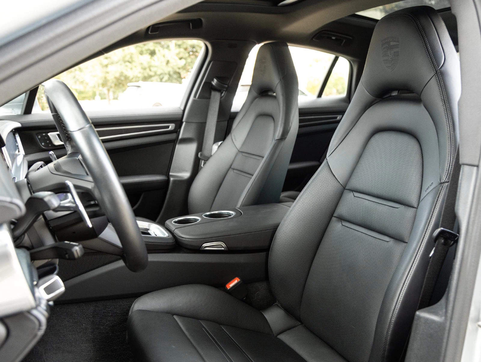 2023 Porsche Panamera Platinum Edition interior, seats, Black leather