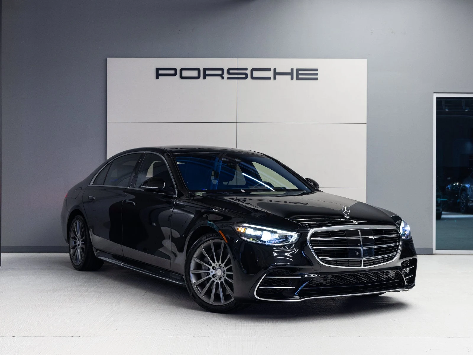 2023 Mercedes-Benz S 580 4MATIC for sale, exterior, Black