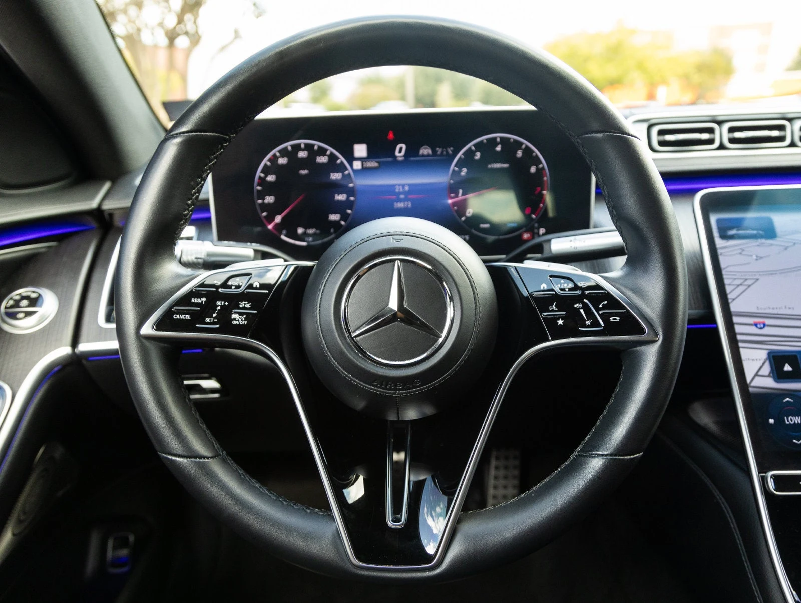 2023 Mercedes-Benz S 580 4MATIC interior, Black Nappa leather