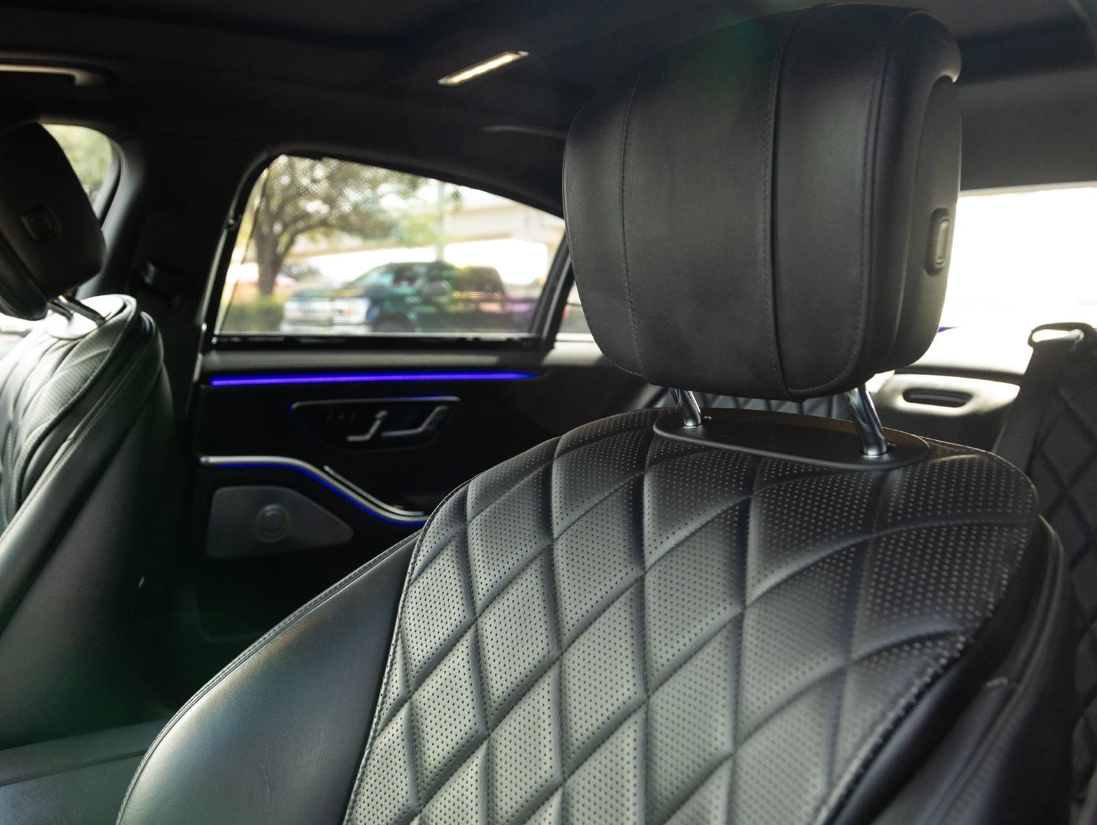 2023 Mercedes-Benz S 580 4MATIC interior, seats, Black Nappa leather