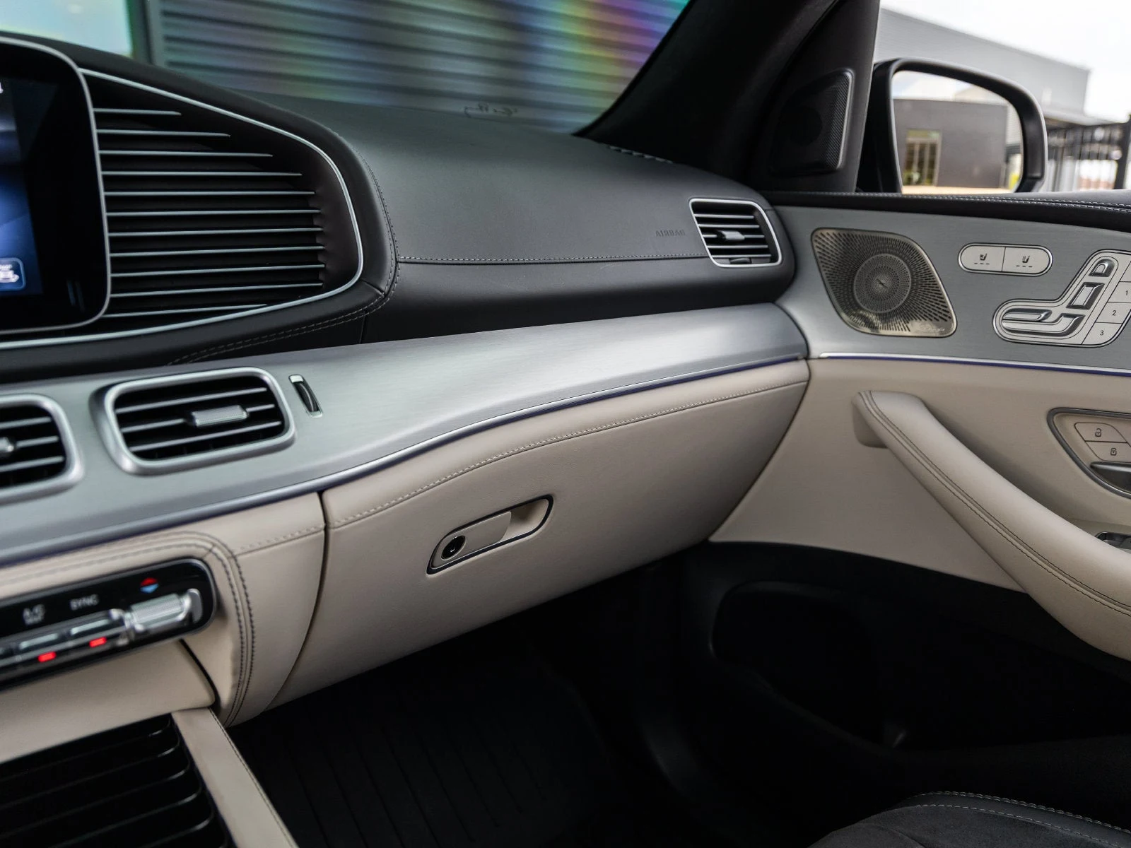 2024 Mercedes-Benz AMG GLE 63 S 4MATIC+ interior, Macchiato Beige / Black Nappa leather