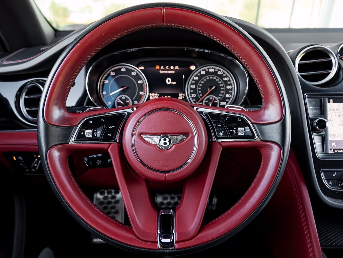 2020 Bentley Bentayga Speed interior, Hotspur hide