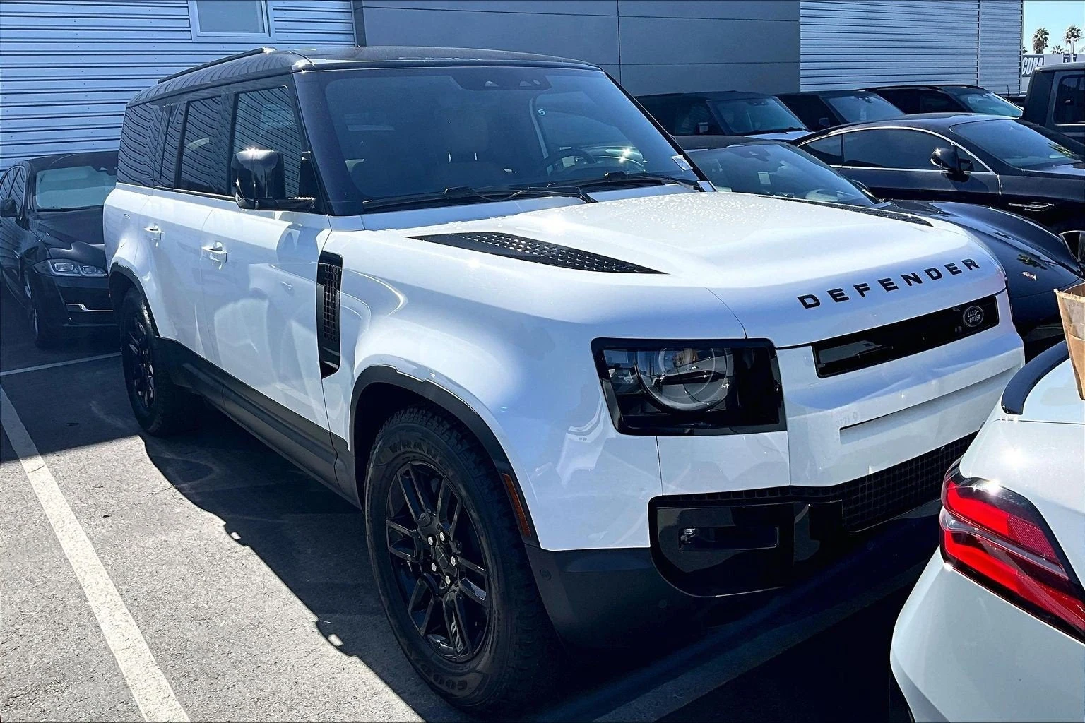 2026 Land Rover Defender 130 S 300PS for sale, exterior, Fuji White