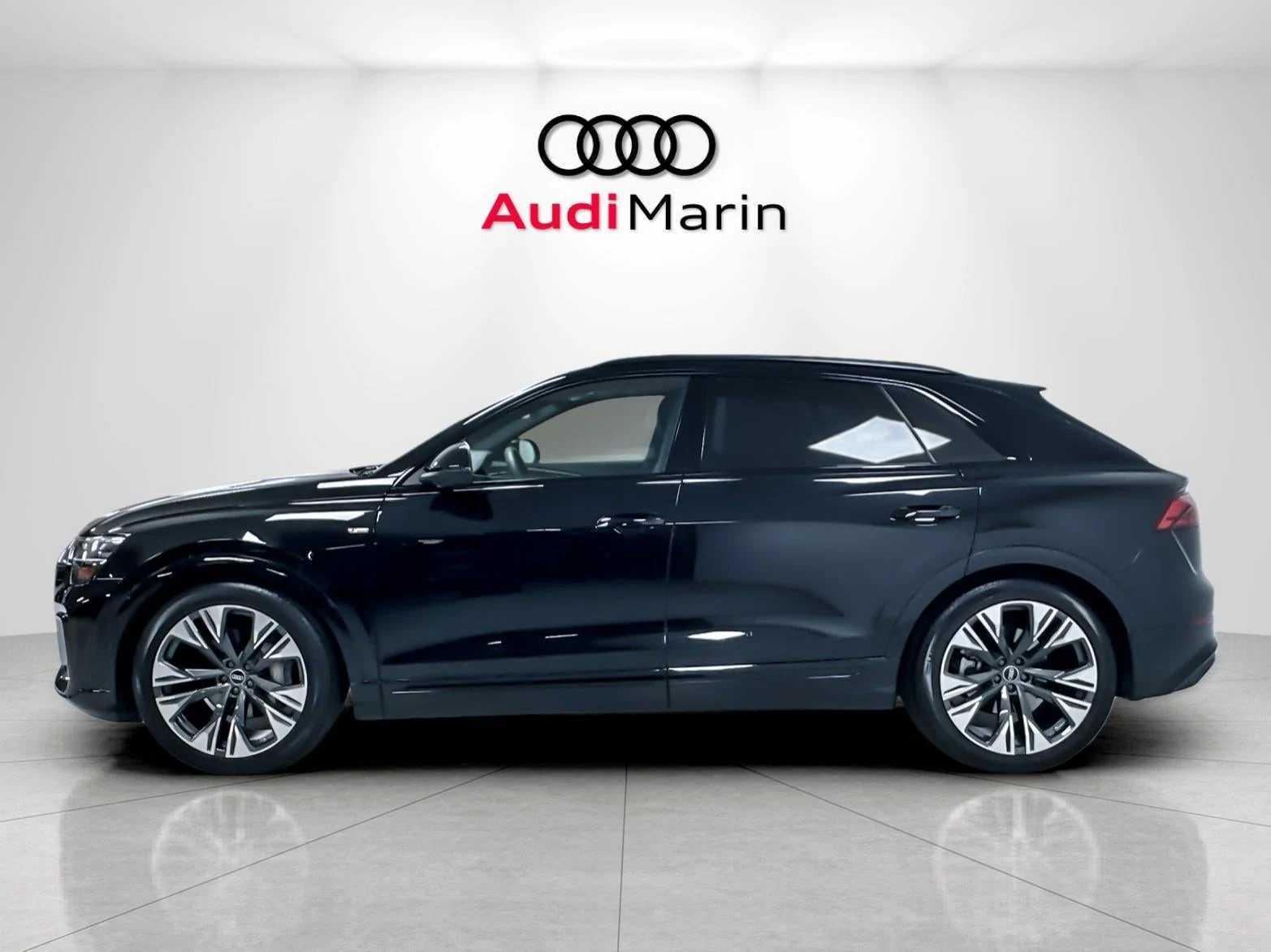 2026 Audi Q8 55 TFSI Premium Plus quattro for sale, exterior, Mythos Black Metallic
