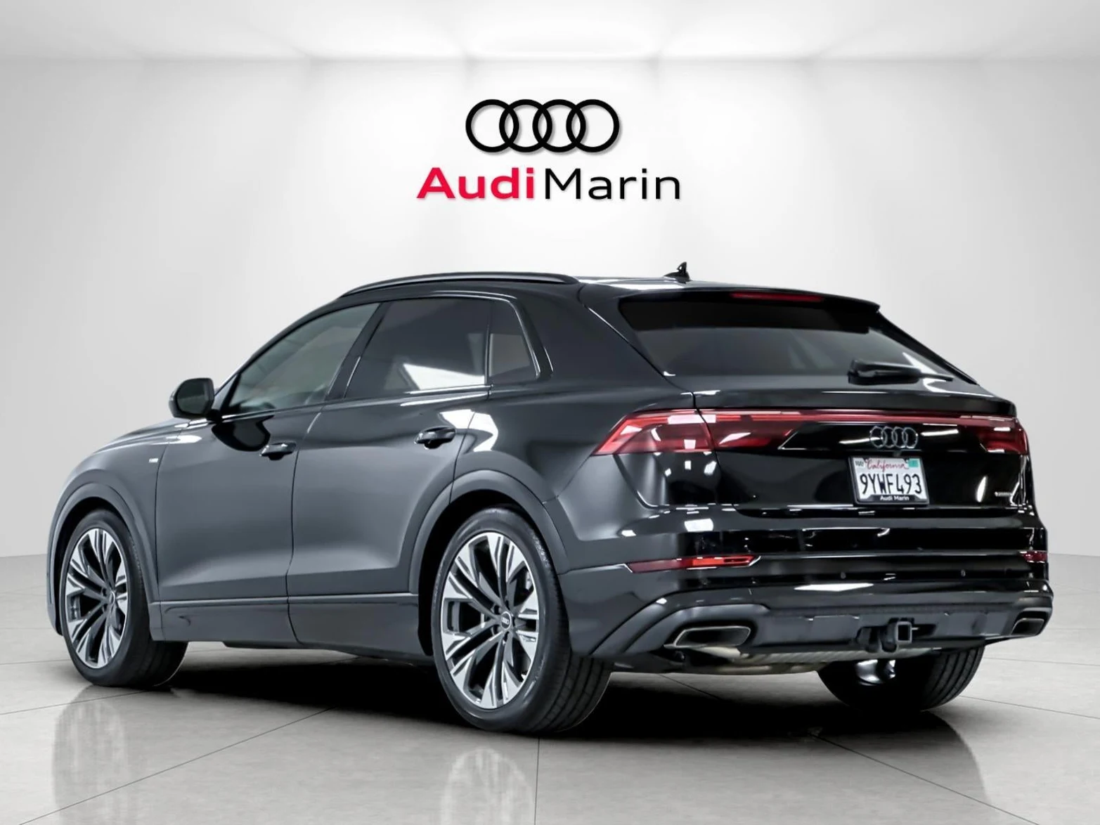 2026 Audi Q8 55 TFSI Premium Plus quattro for sale, exterior, Mythos Black Metallic