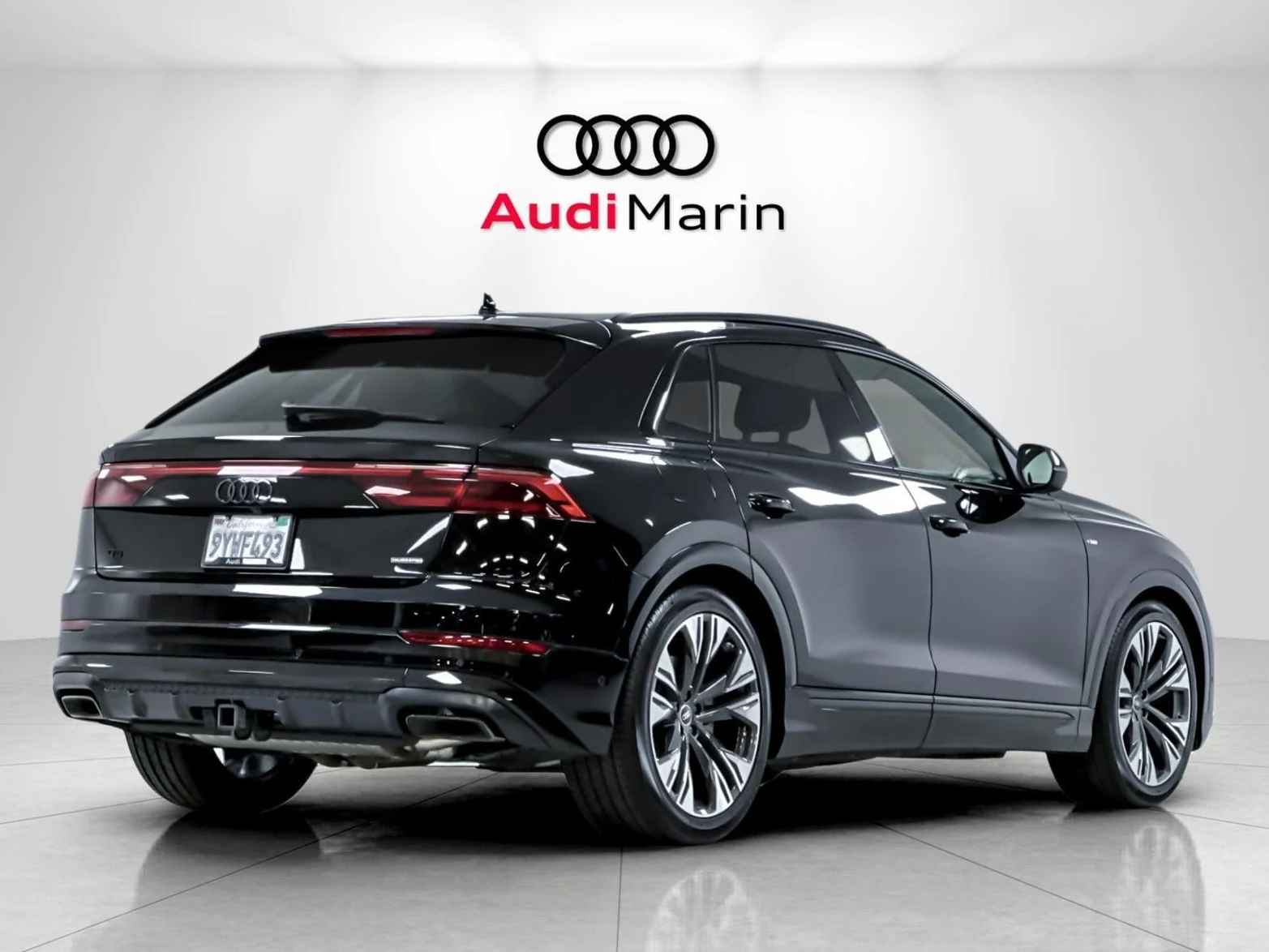 2026 Audi Q8 55 TFSI Premium Plus quattro for sale, exterior, Mythos Black Metallic