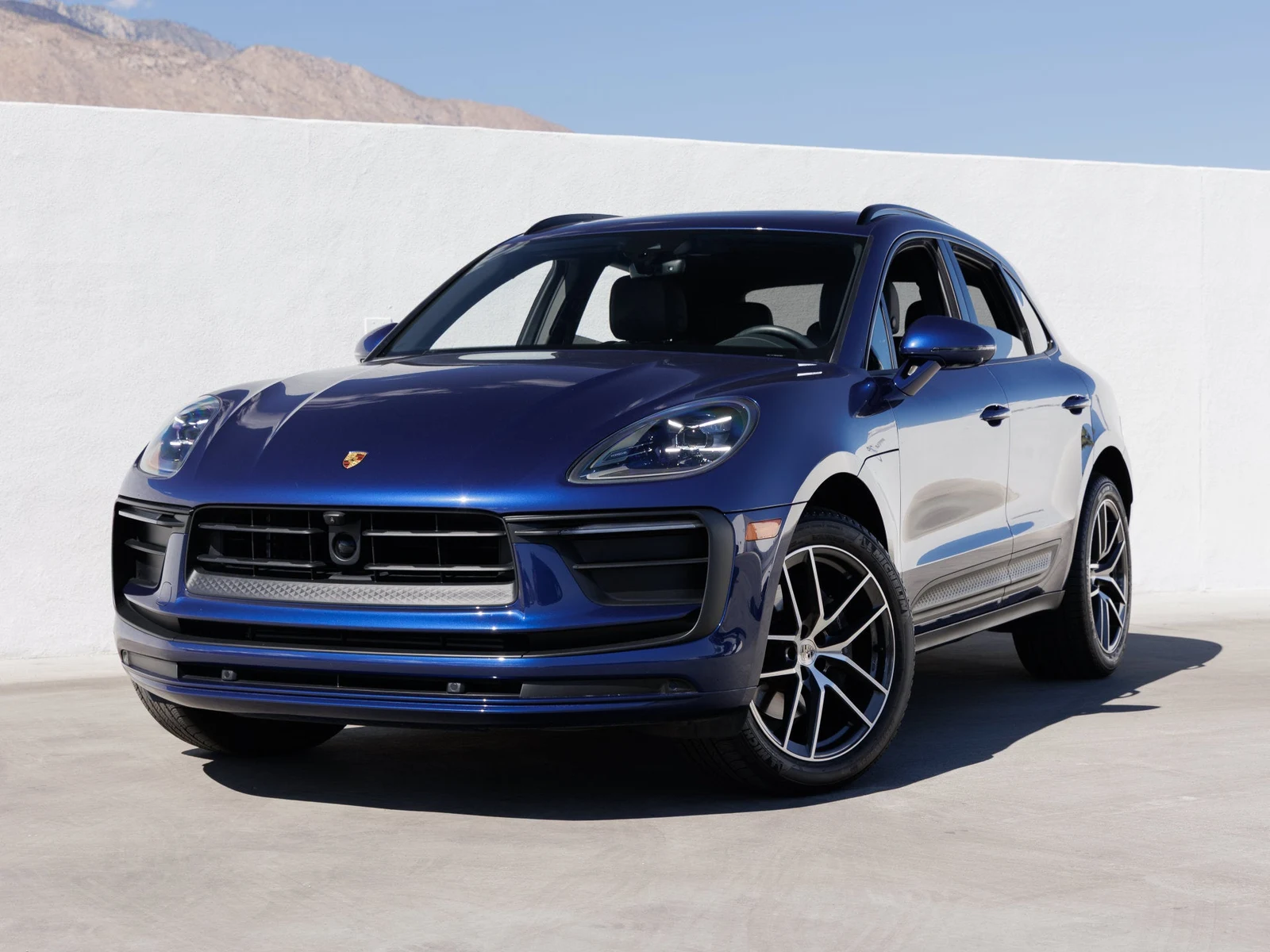 2026 Porsche Macan, exterior view