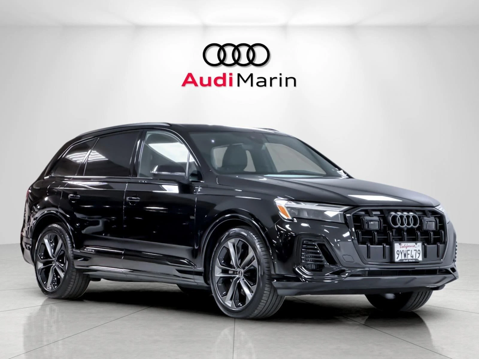 2026 Audi Q7 55 TFSI Premium Plus quattro, exterior view