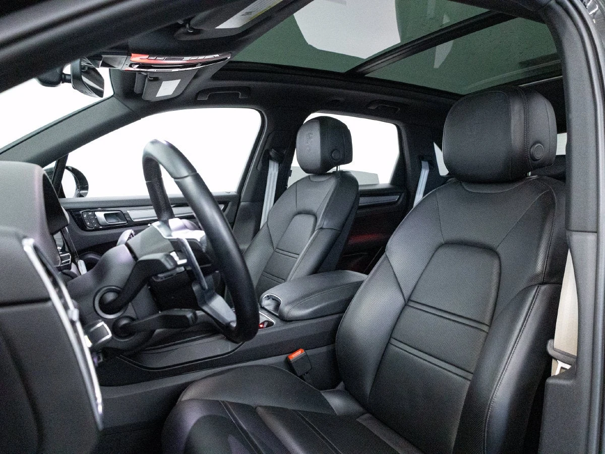 2023 Porsche Cayenne Platinum Edition interior, seats, Black standard interior