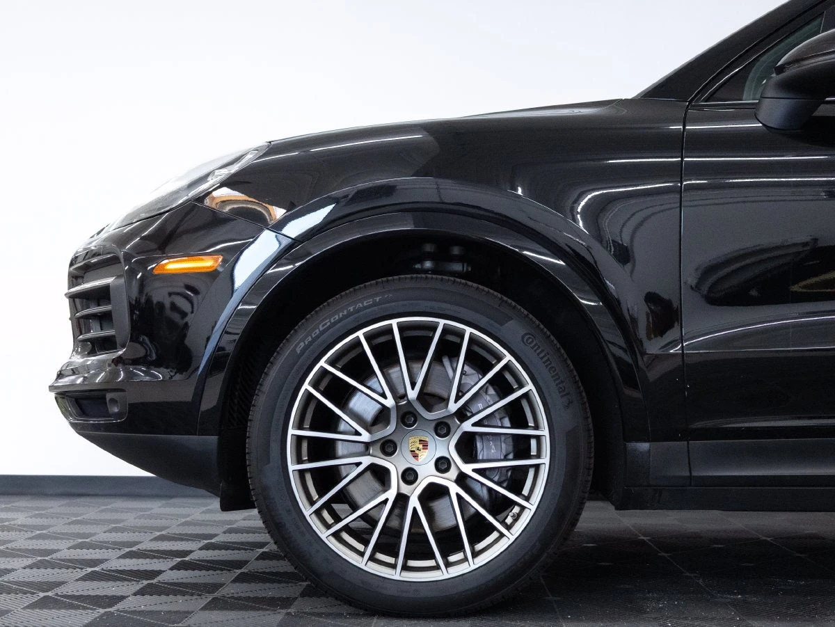 2023 Porsche Cayenne Platinum Edition for sale, exterior, Black