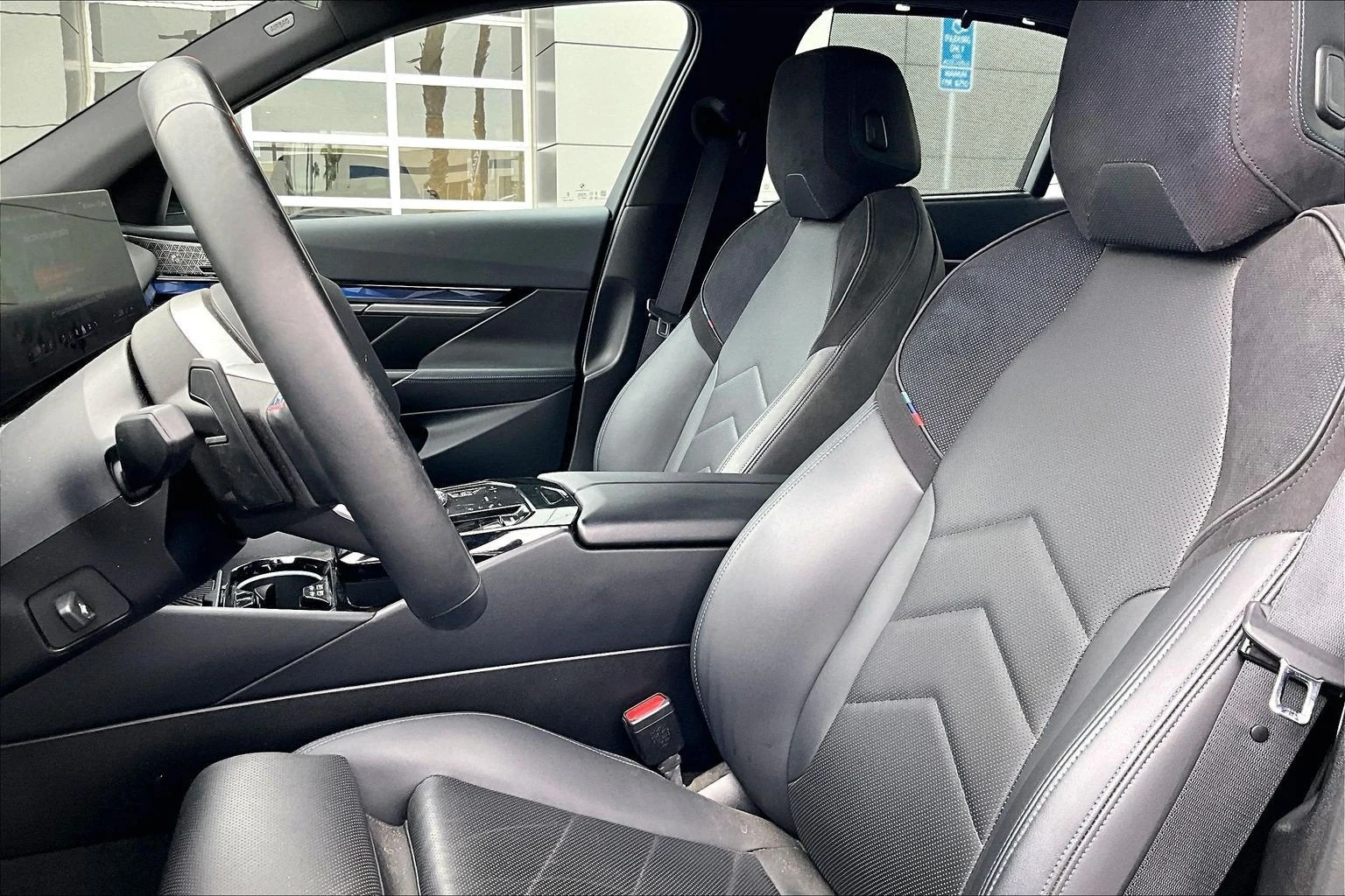 2024 BMW i5 M60 xDrive interior, seats, Black M Veganza / Alcantara