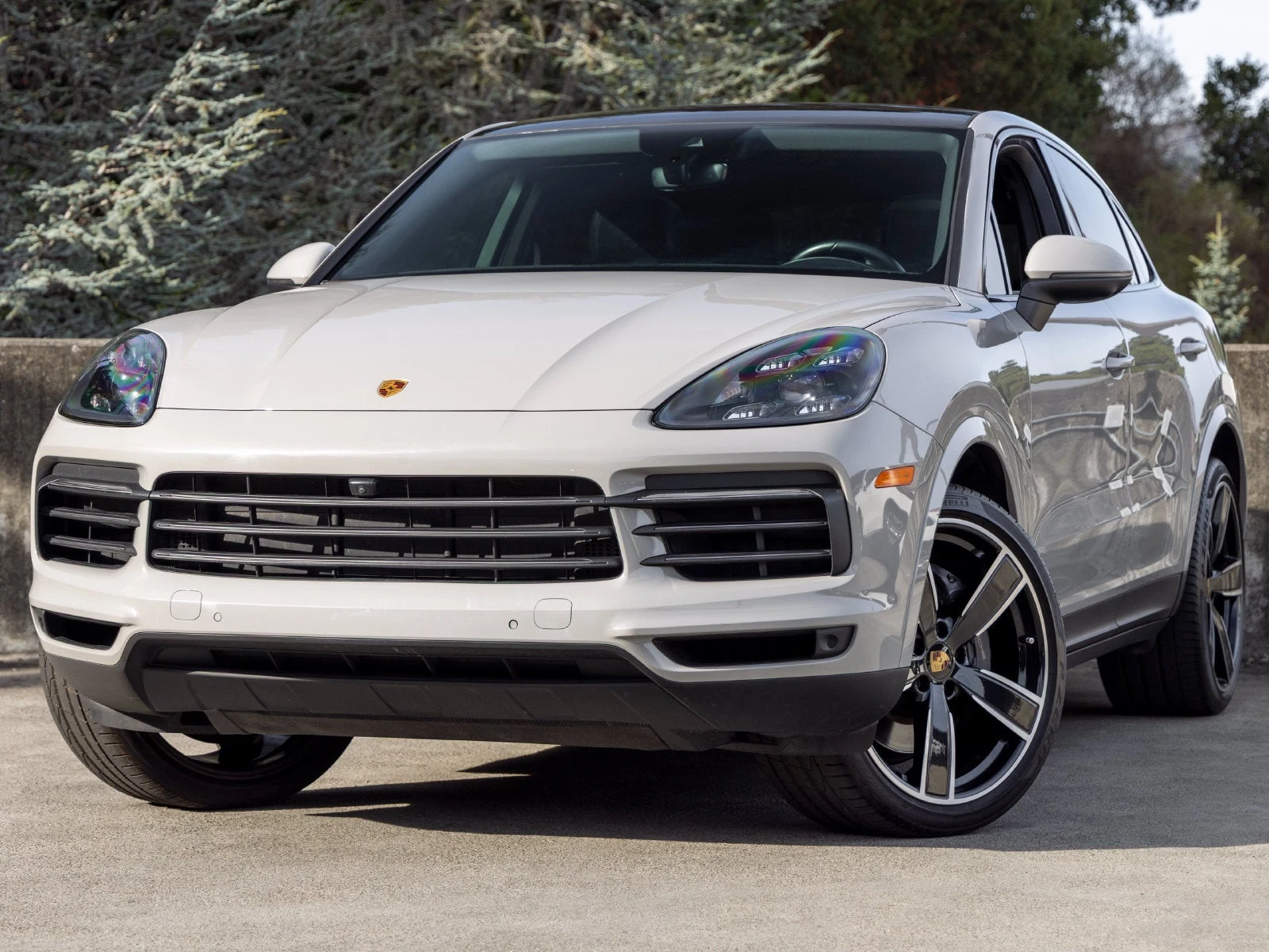 2022 Porsche Cayenne Coupe Platinum Edition for sale, exterior, Chalk