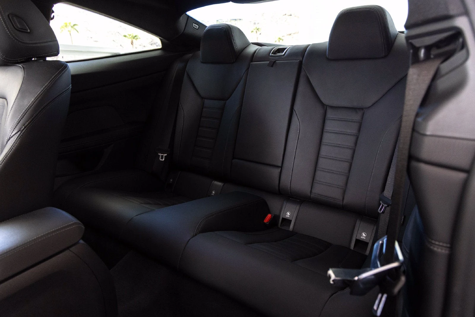 2024 BMW M440i Coupe interior, seats, Black leather