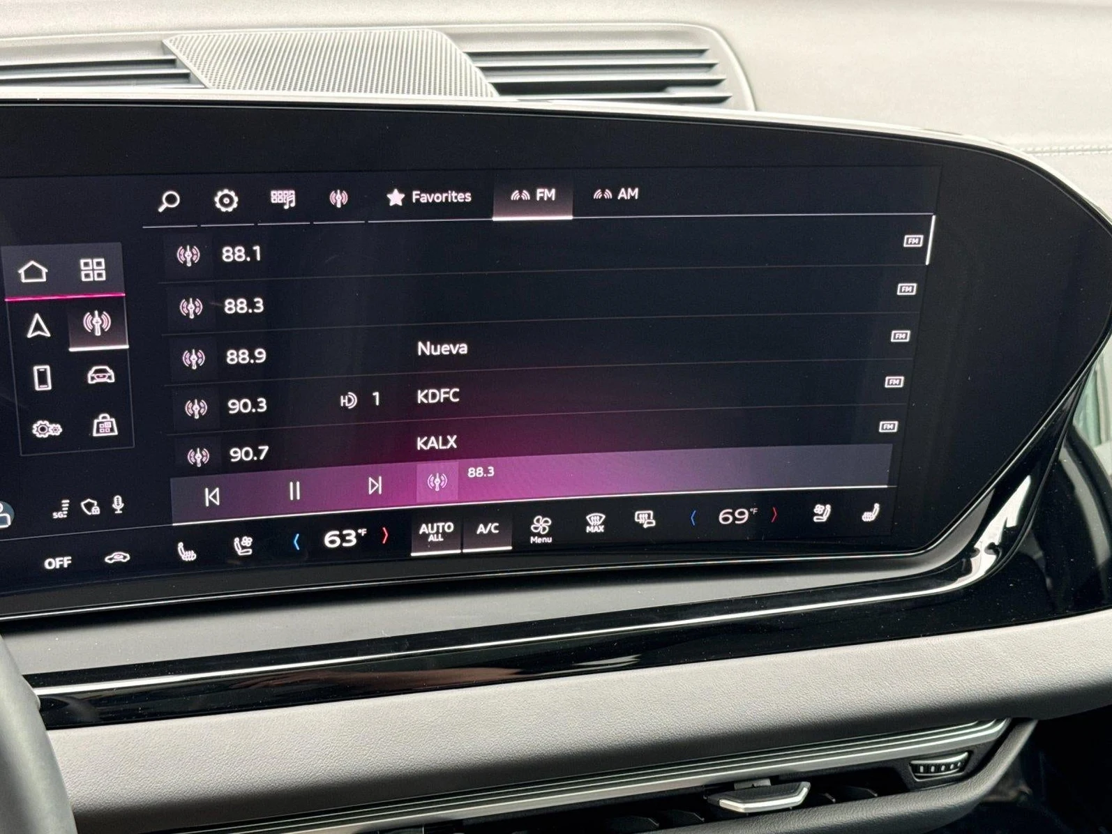 2026 Audi A6 Sedan Premium Plus quattro interior, Black leather