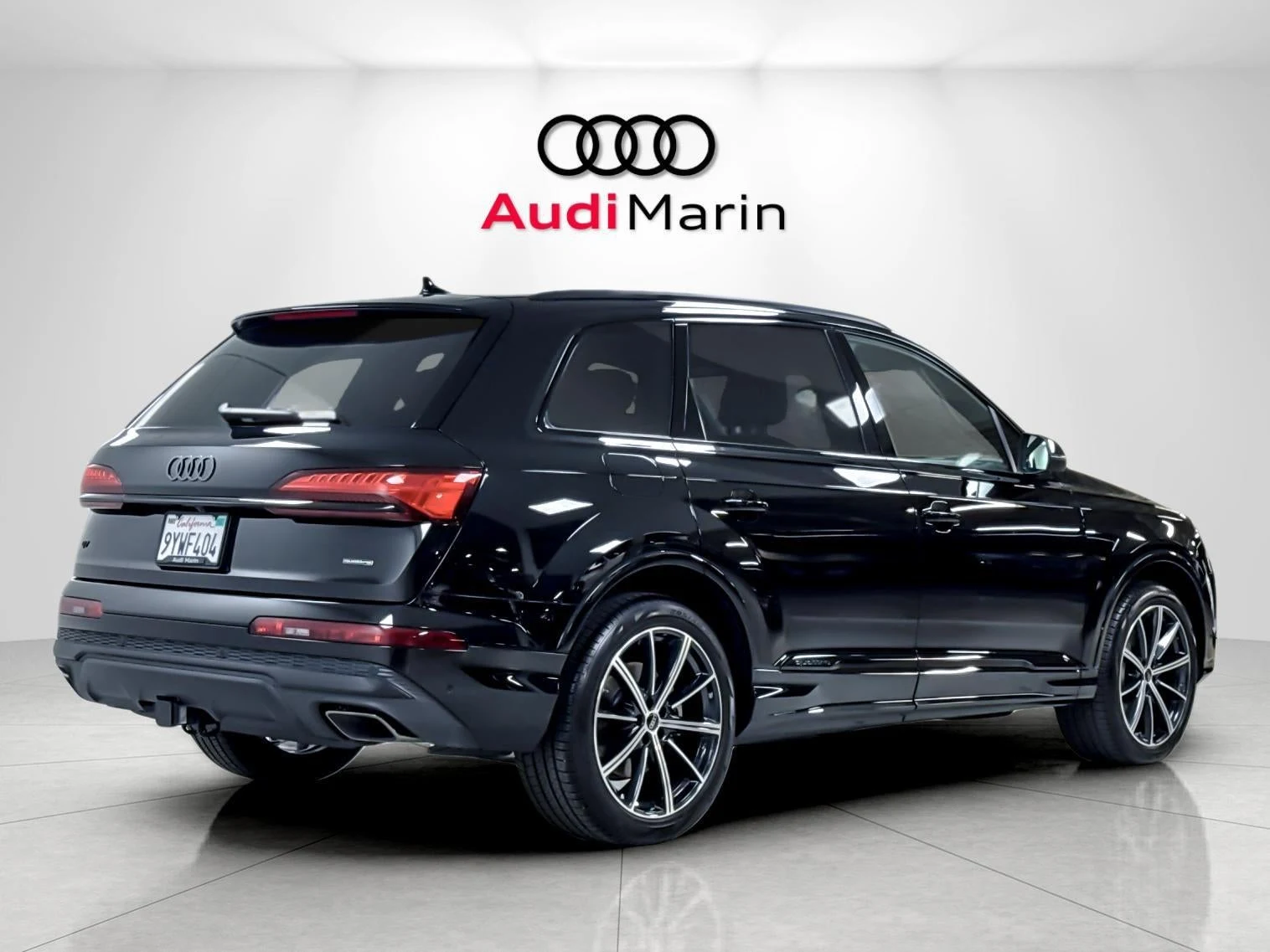 2026 Audi Q7 45 TFSI Premium Plus quattro for sale, exterior, Mythos Black Metallic