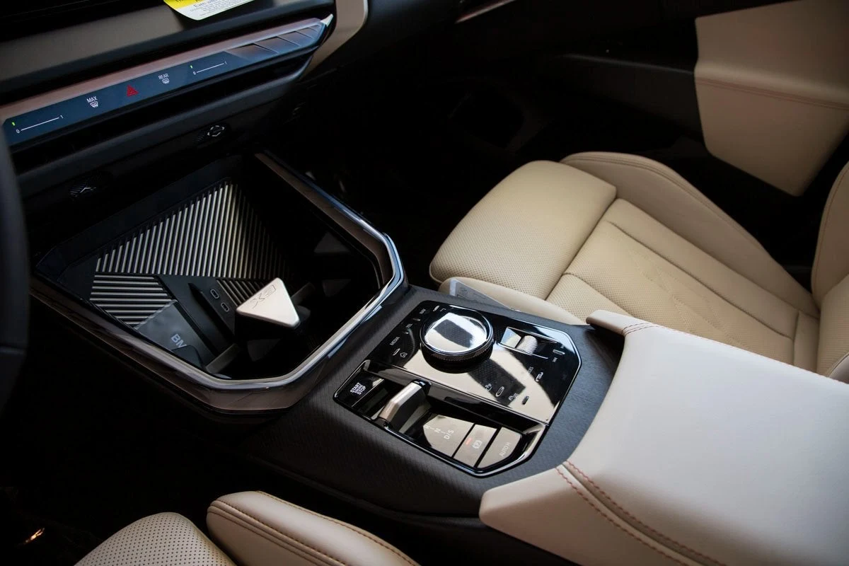 2026 BMW X3 30 xDrive interior, center console