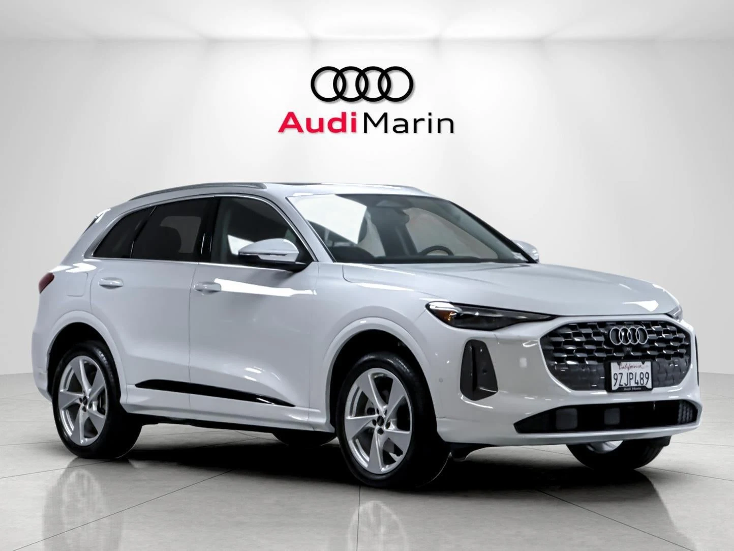 2026 Audi Q5 Premium Plus quattro, exterior view