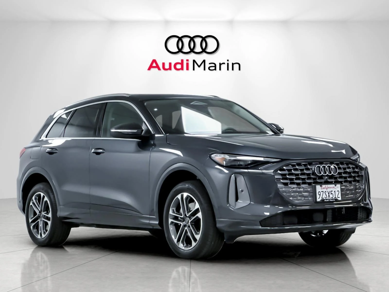 2026 Audi Q5 Premium Plus quattro, exterior view