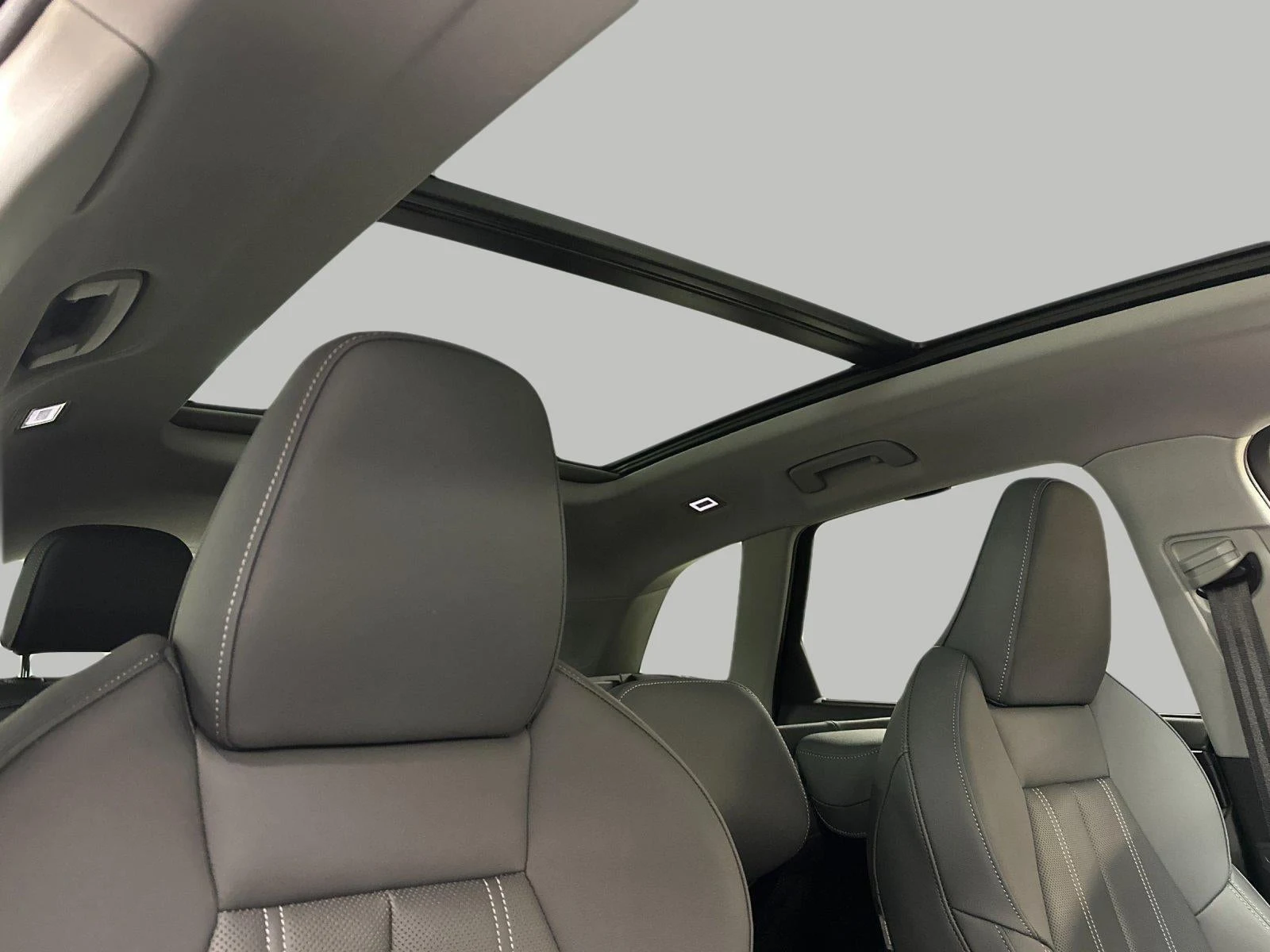 2026 Audi Q5 Premium Plus quattro interior, Black leather