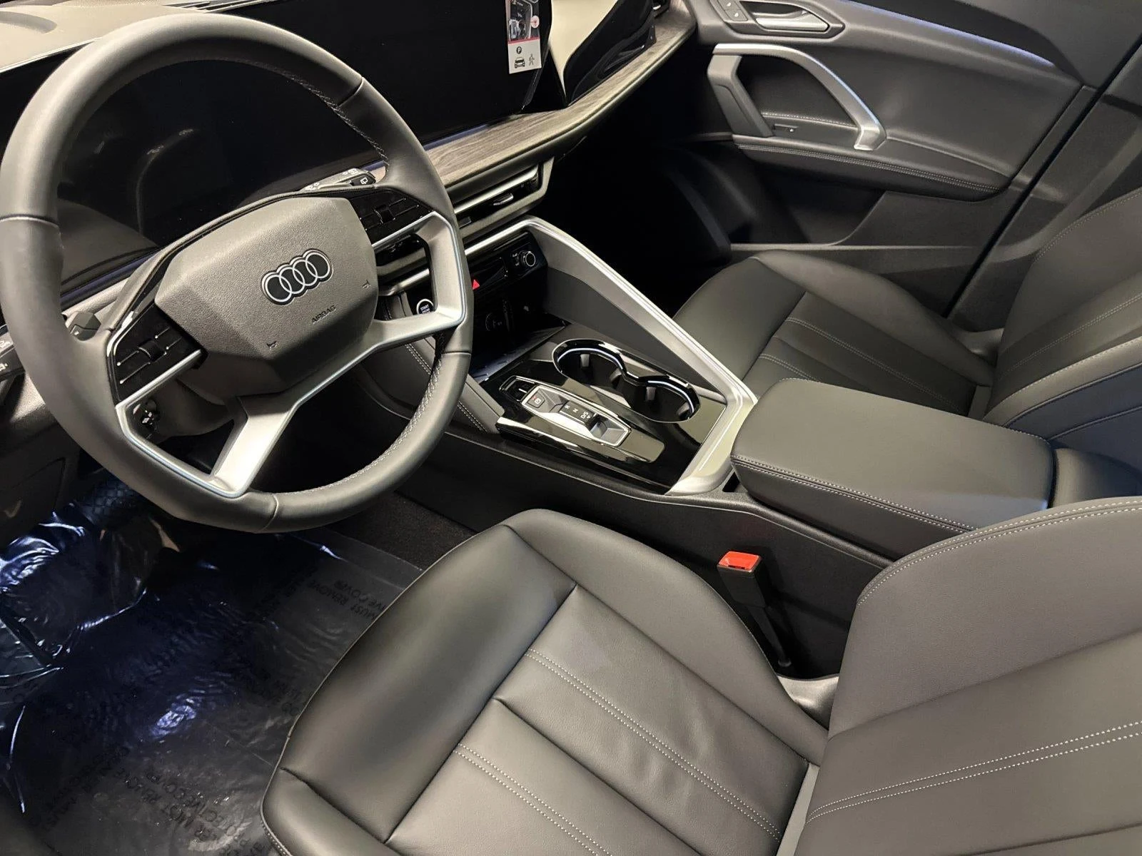2026 Audi Q5 Premium Plus quattro interior, Black leather