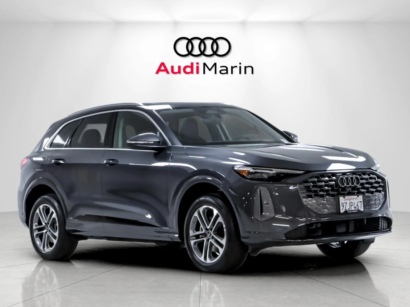 2026 Audi Q5 Premium Plus quattro, exterior view