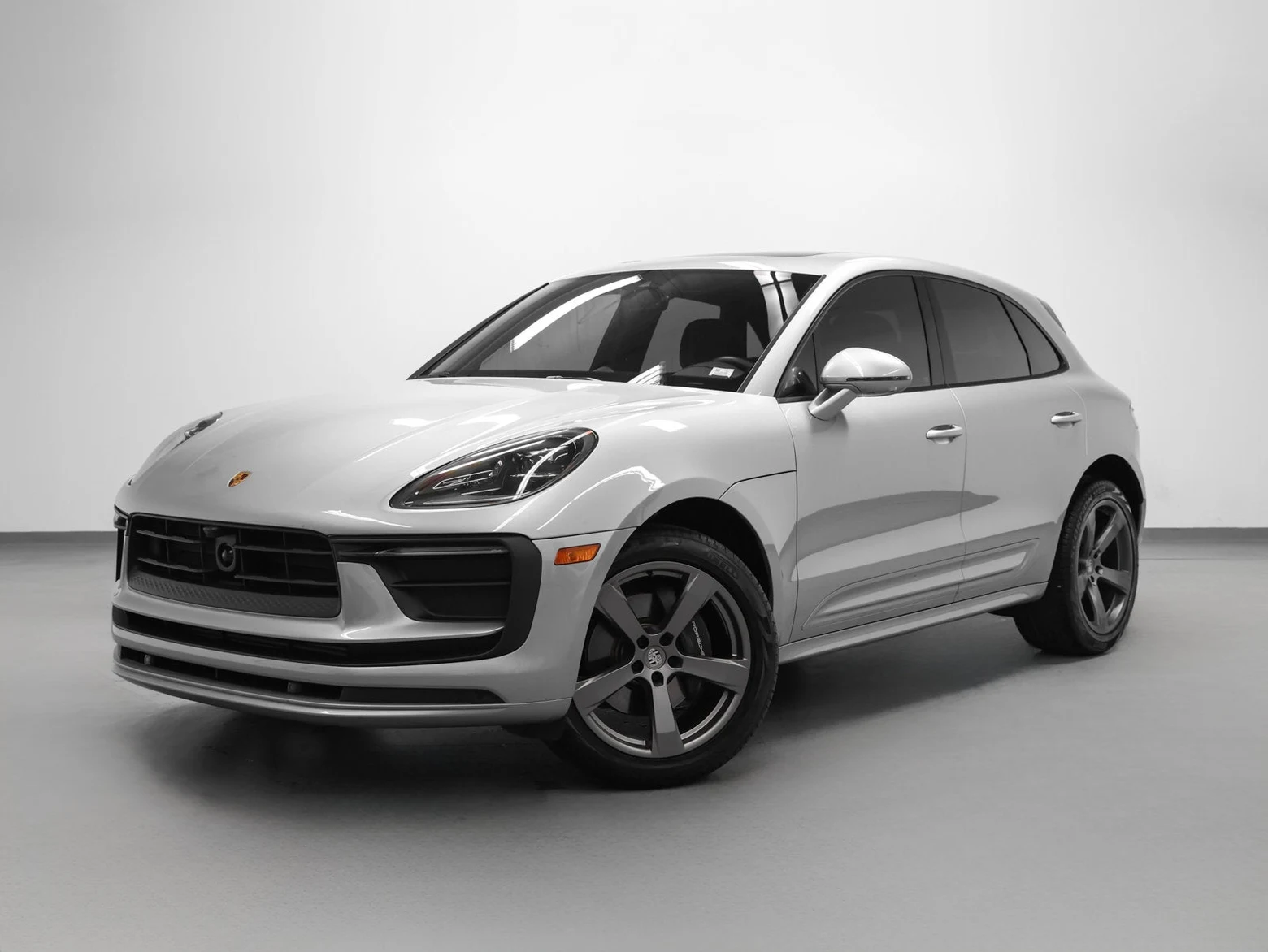 2023 Porsche Macan, exterior view