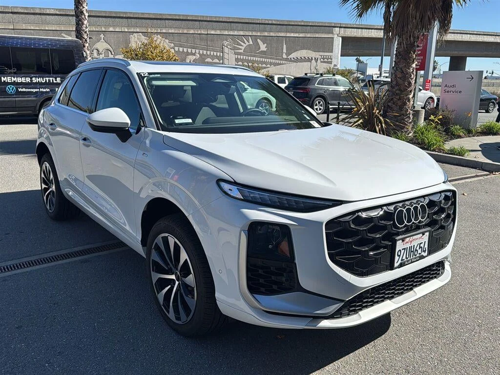 2026 Audi Q3 S line quattro, exterior view