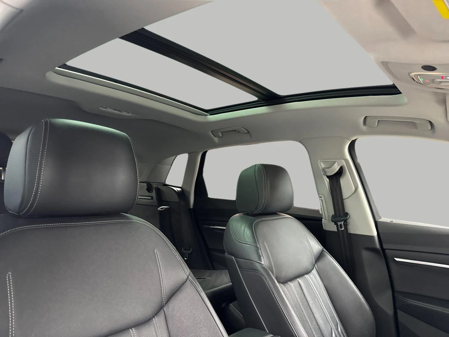 2024 Audi Q8 e-tron Prestige quattro interior, seats, Black Valcona/Milano leather
