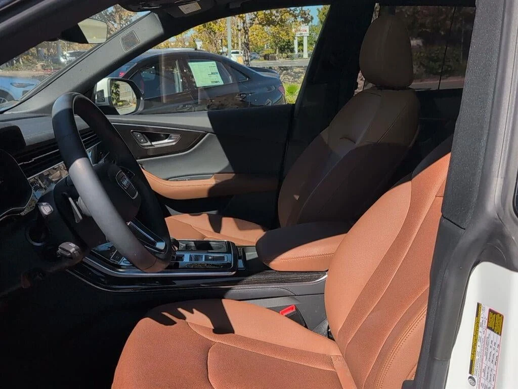 2023 Audi Q8 55 TFSI Premium Plus quattro interior, seats, Okapi Brown leather