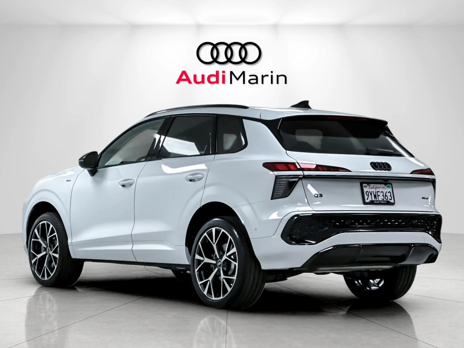 2026 Audi Q3 S line quattro for sale, exterior, Glacier White Metallic