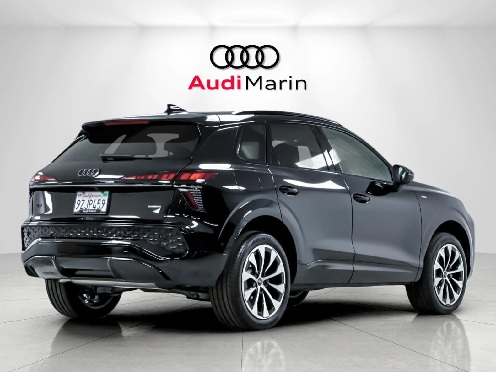 2026 Audi Q3 S line quattro for sale, exterior, Mythos Black Metallic