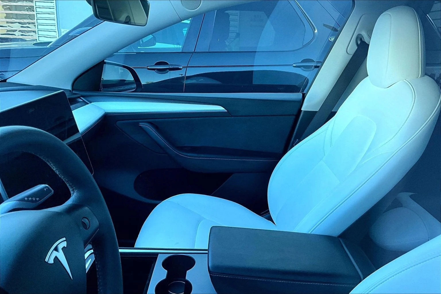 2024 Tesla Model Y Long Range AWD interior, White vegan leather