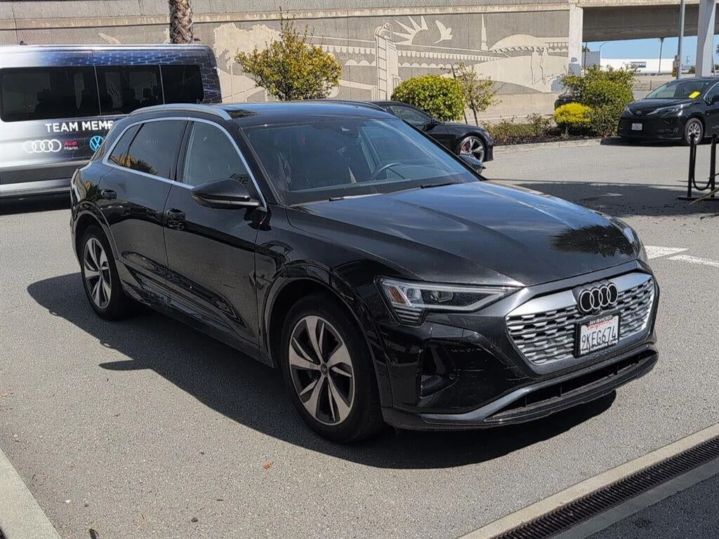 2024 Audi Q8 e-tron Premium Plus quattro for sale, front three-quarter view, Mythos Black Metallic
