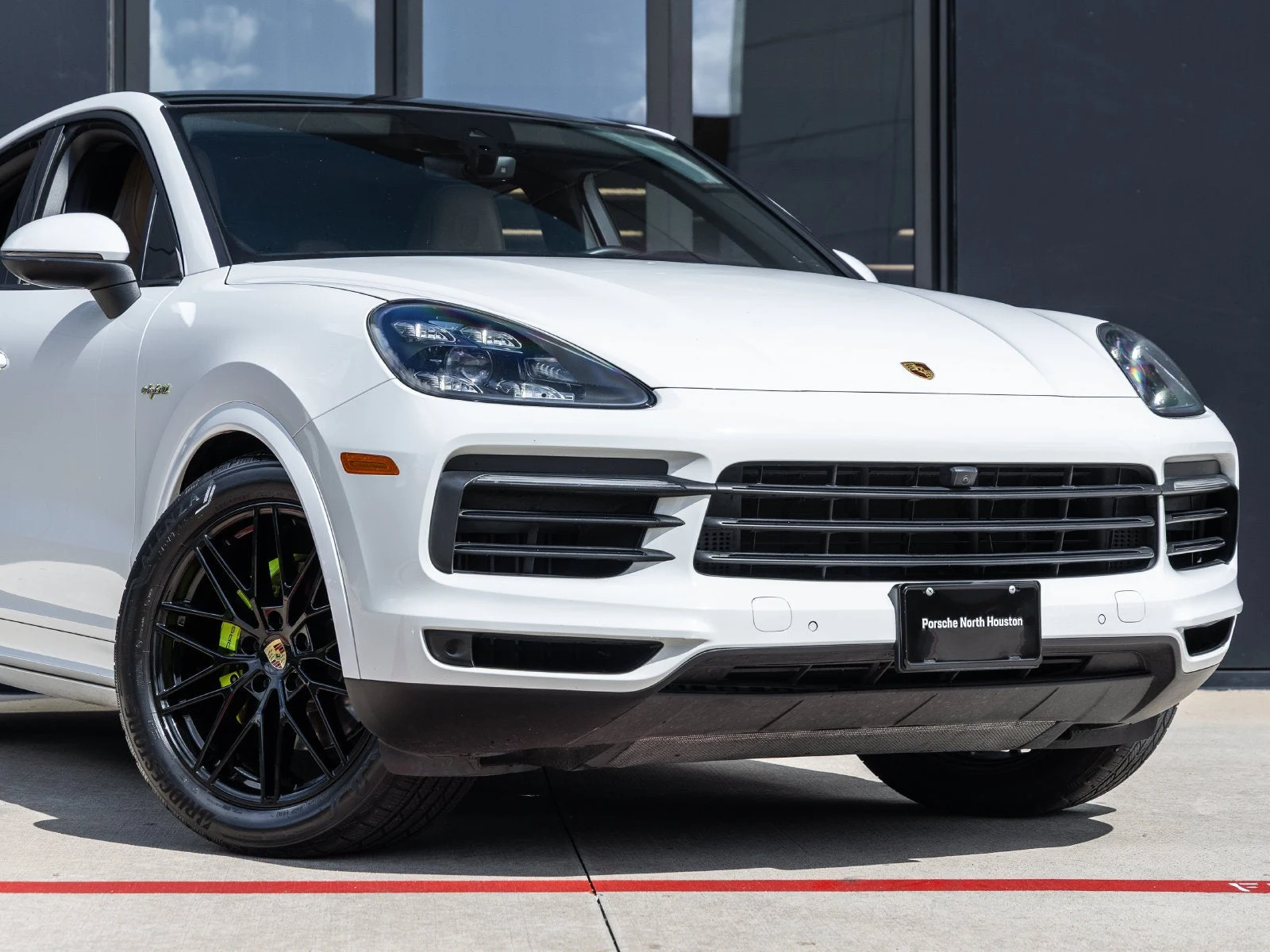 2020 Porsche Cayenne E-Hybrid Coupe for sale, exterior, White