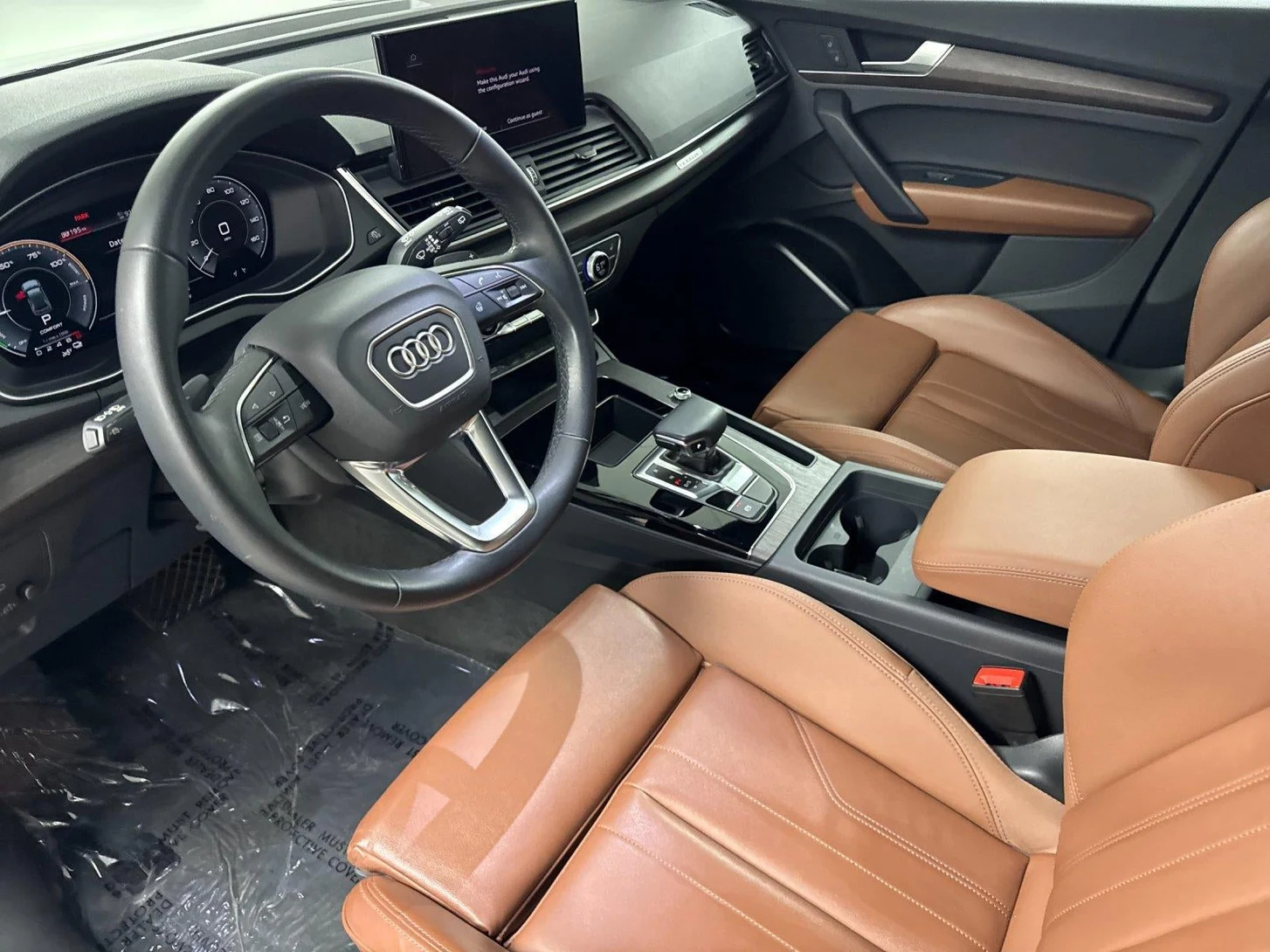 2025 Audi Q5 S line 55 TFSI e Premium quattro interior